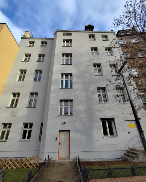 Ta sama, ale już wyremontowana kamienica
